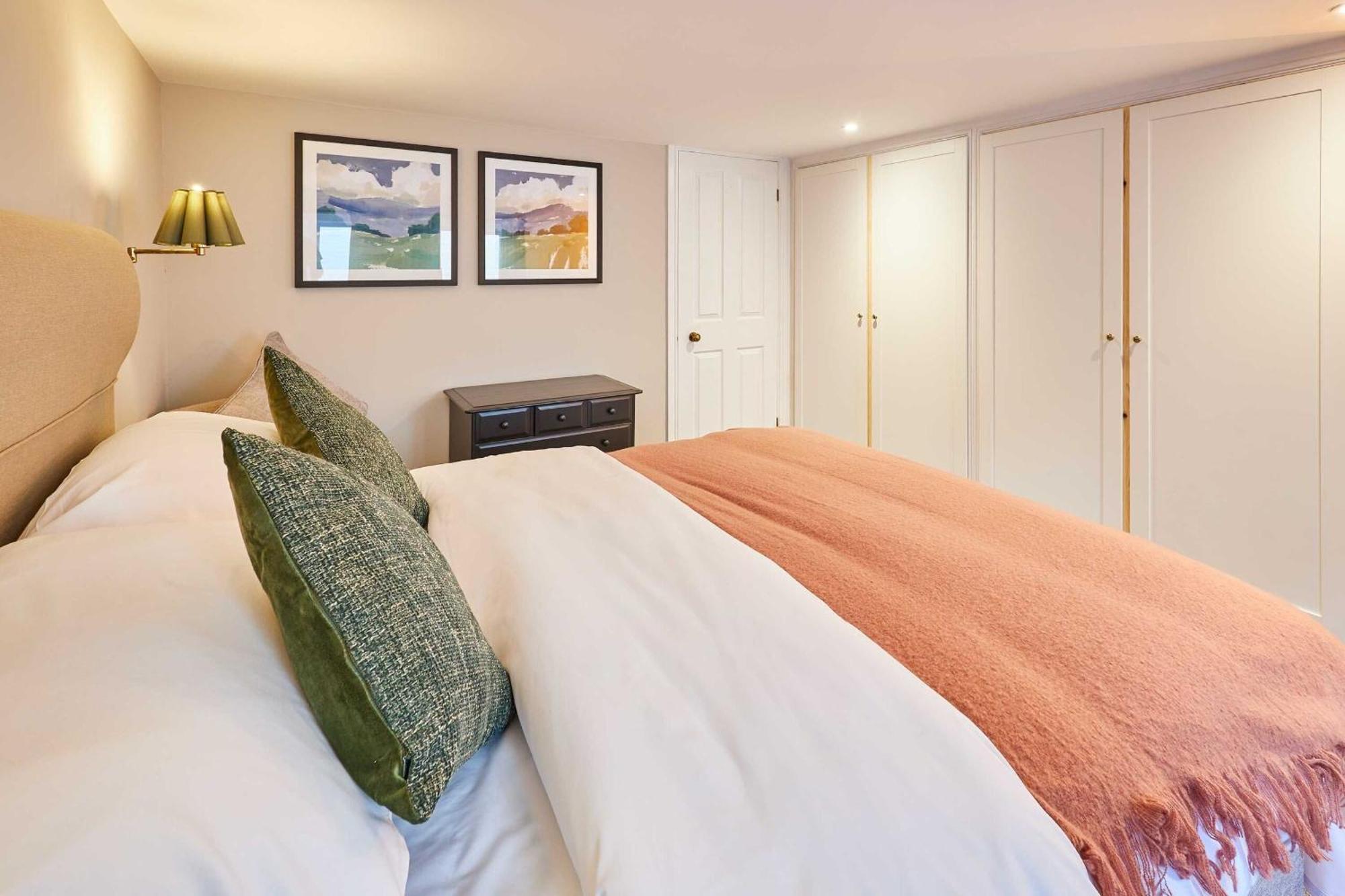 Host & Stay - The Raven Hotel Much Wenlock Exterior foto