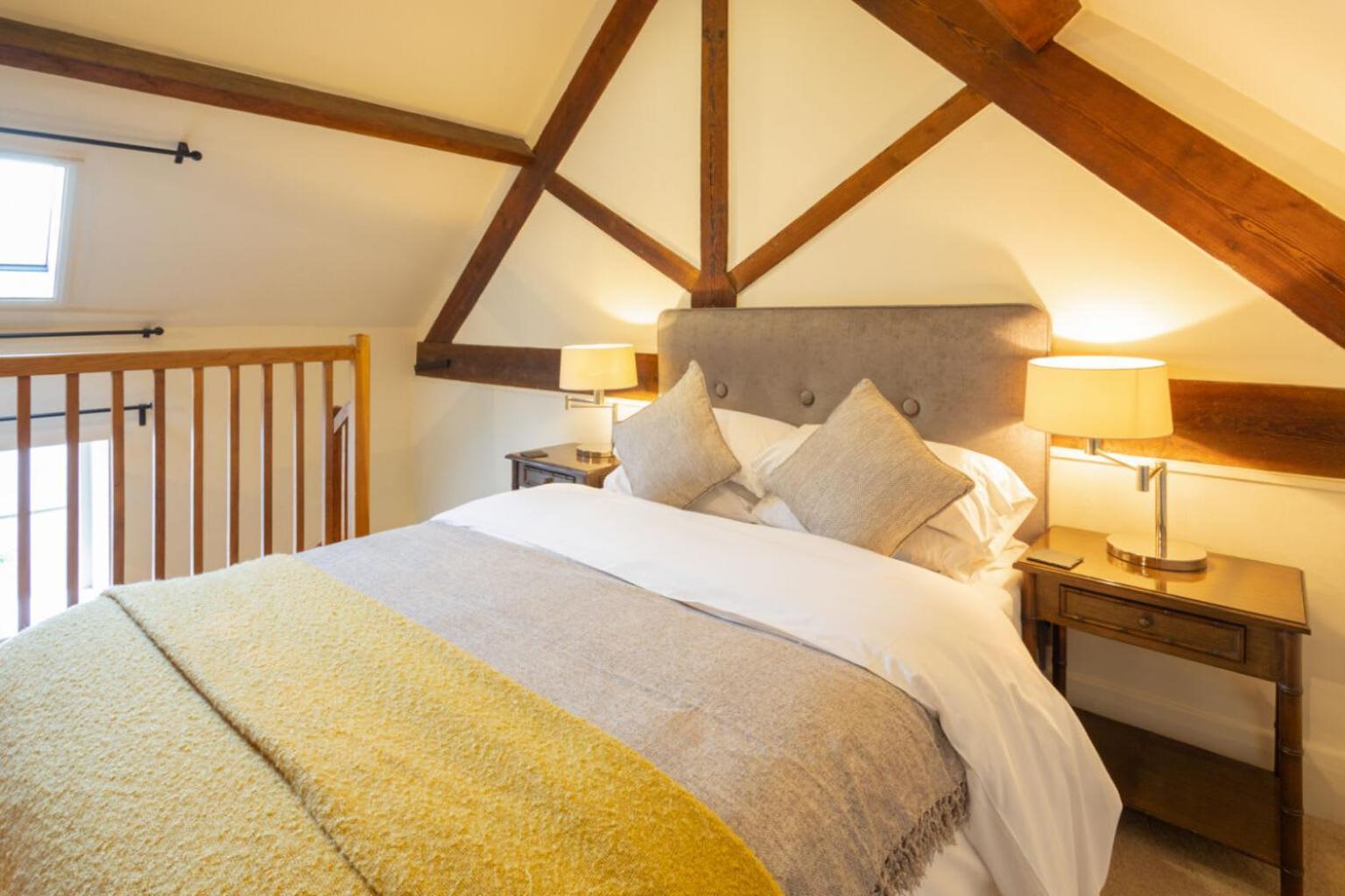 Host & Stay - The Raven Hotel Much Wenlock Exterior foto
