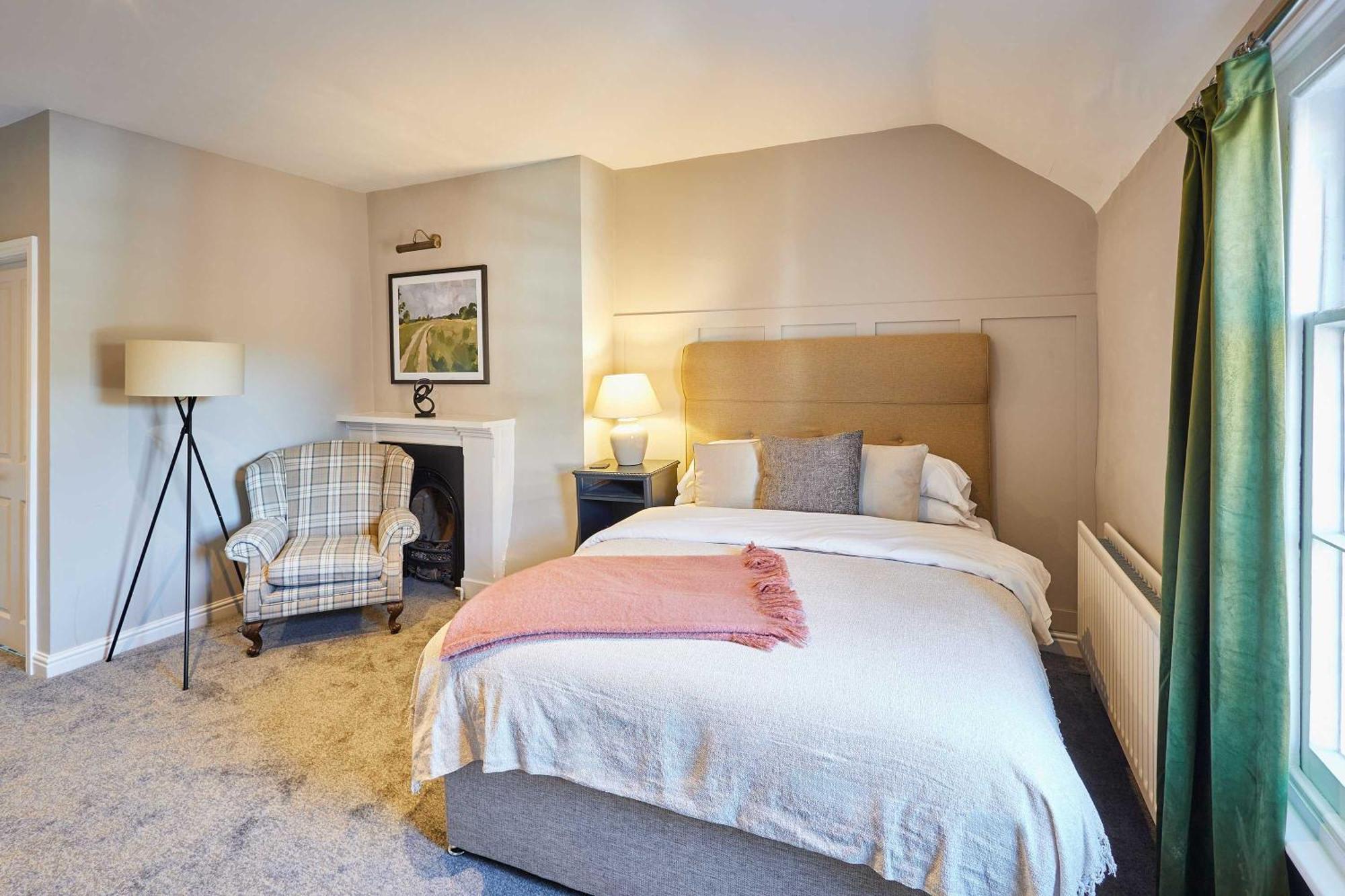 Host & Stay - The Raven Hotel Much Wenlock Exterior foto